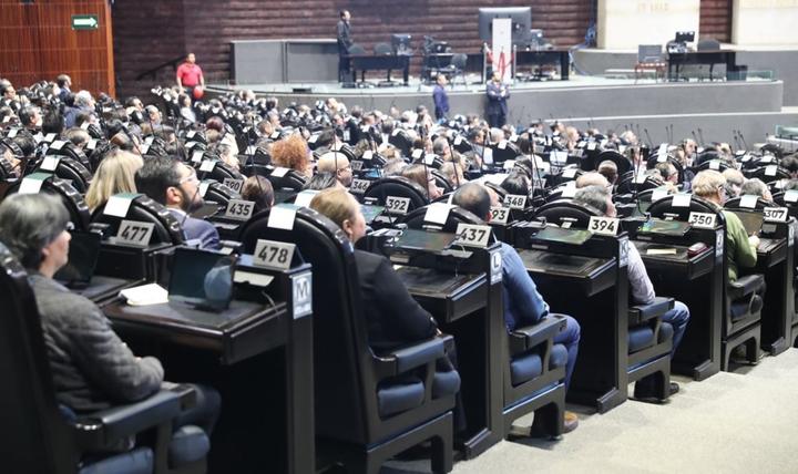 Lista de 102 hombres y 101 mujeres con mayor puntaje, podrían ser consejeros del INE