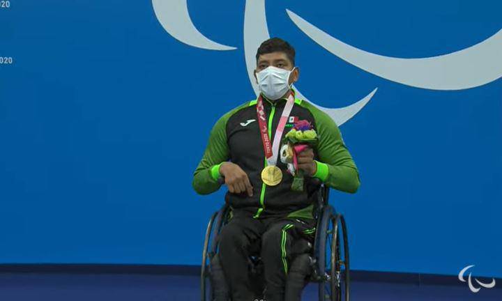 Jesús Hernández domina la alberca paralímpica y gana segundo oro para México