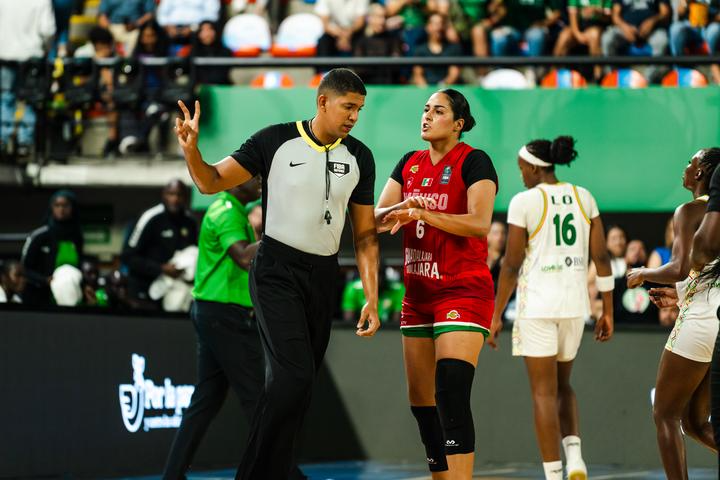 $!Mazatleca Mariana Valenzuela impulsa a México a semifinales con triunfo sobre Senegal