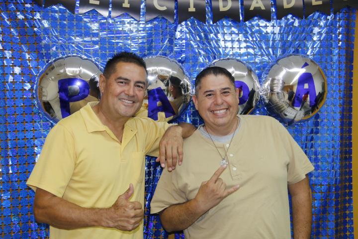 $!Festeja Noroeste a los papás con un rico desayuno