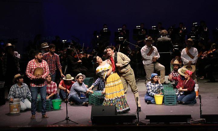 A través de TV, este domingo 10 de julio, regresará la ópera ‘Elixir de amor’.