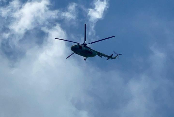 Sobrevuelan Rosario helicópteros de las Fuerzas Armadas