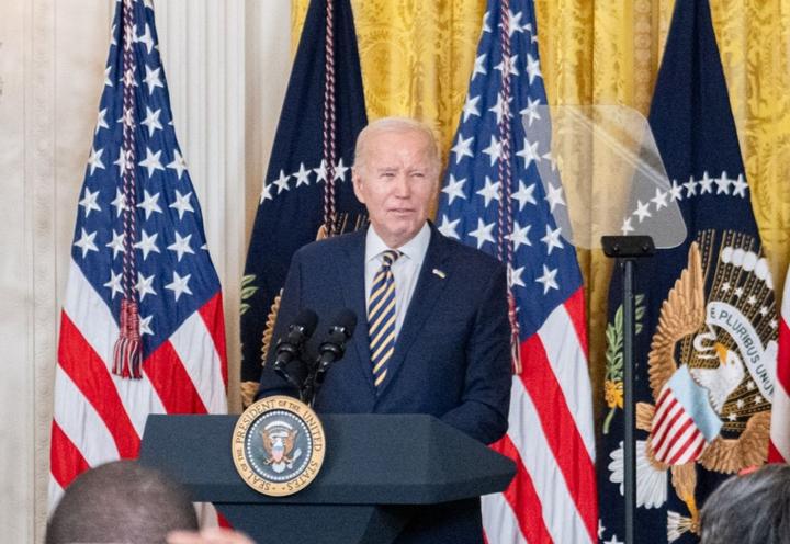 Trump y Biden podrían afianzar candidaturas presidenciales en el ‘supermartes’