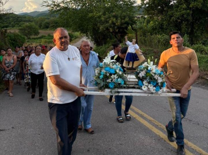 $!Pese a condiciones de inseguridad, Matatán mantiene vivas sus tradiciones