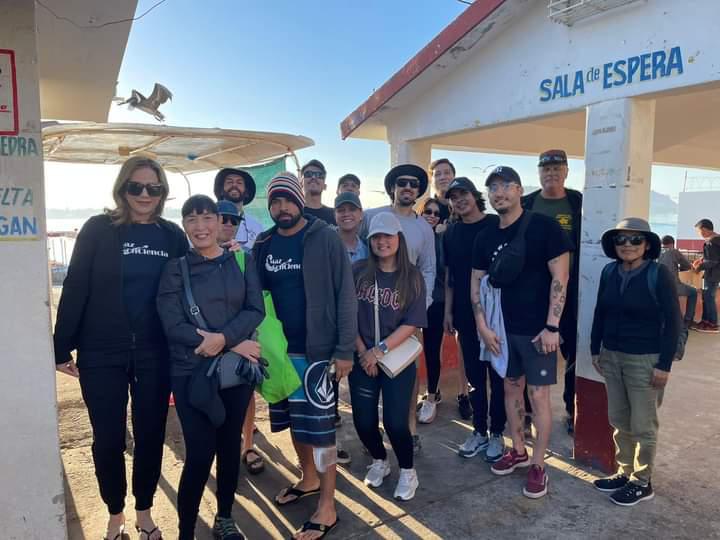 $!Extrae MazConciencia más 600 kilos de basura del manglar de la Isla de la Piedra