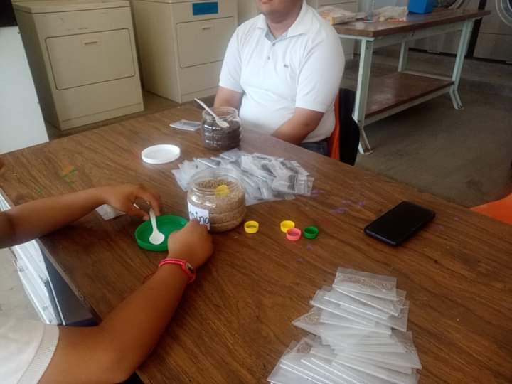 $!Requieren ayuda alumnos del CAM 11 para reactivar lavandería