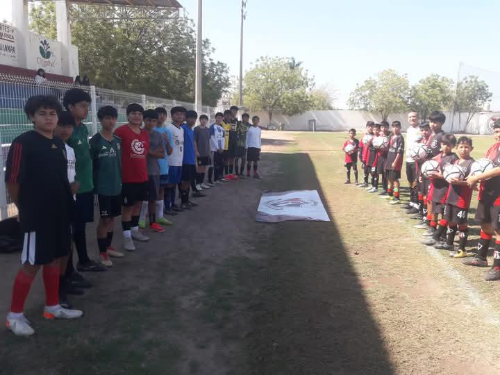 $!Atlas-Matamoros de Escuinapa celebra su 29° aniversario con una jornada deportiva
