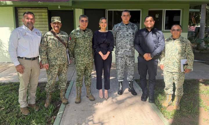 La reunión sirvió para reforzar la coordinación de acciones en materia de seguridad y protección civil en beneficio de las y los mazatlecos.