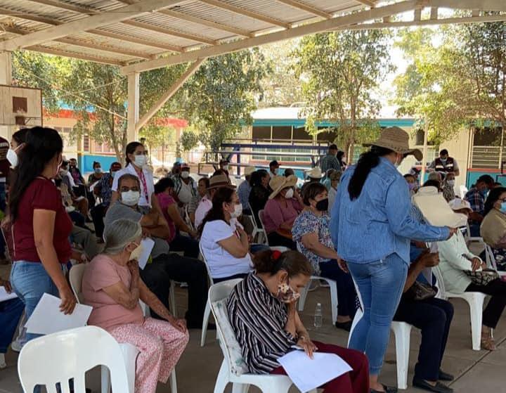 $!Activan cuatro centros de vacunación en Guasave