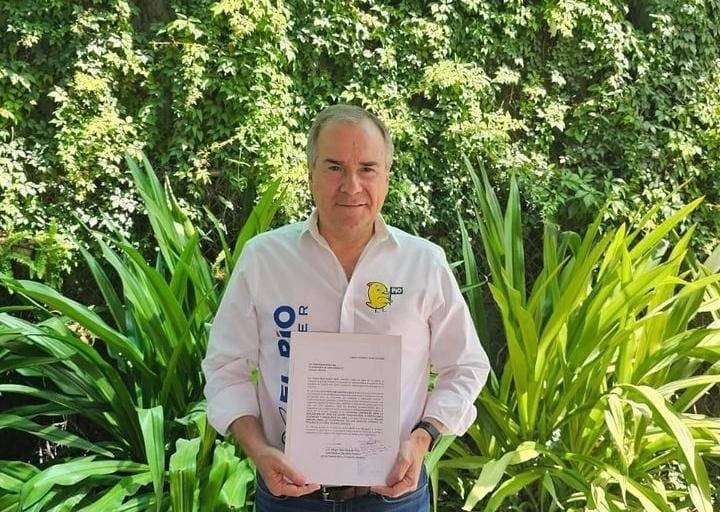 Ahora ‘El Pío’ Esquer pide al INE debate entre contendientes por Diputación federal