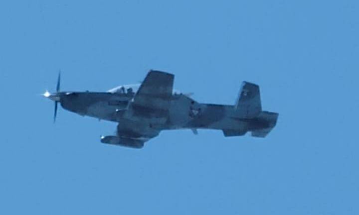 Fuerzas federales mantienen presencia en Chametla, Rosario, tras operativo federal en el sur de Sinaloa.