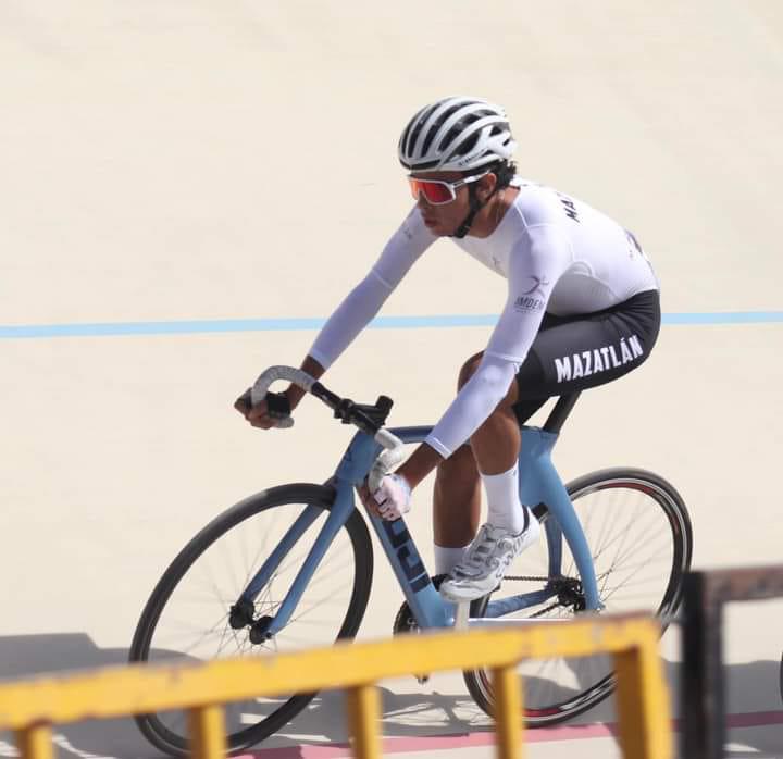 $!Sinaloense Alejandro Velarde incursionará en ciclismo europeo