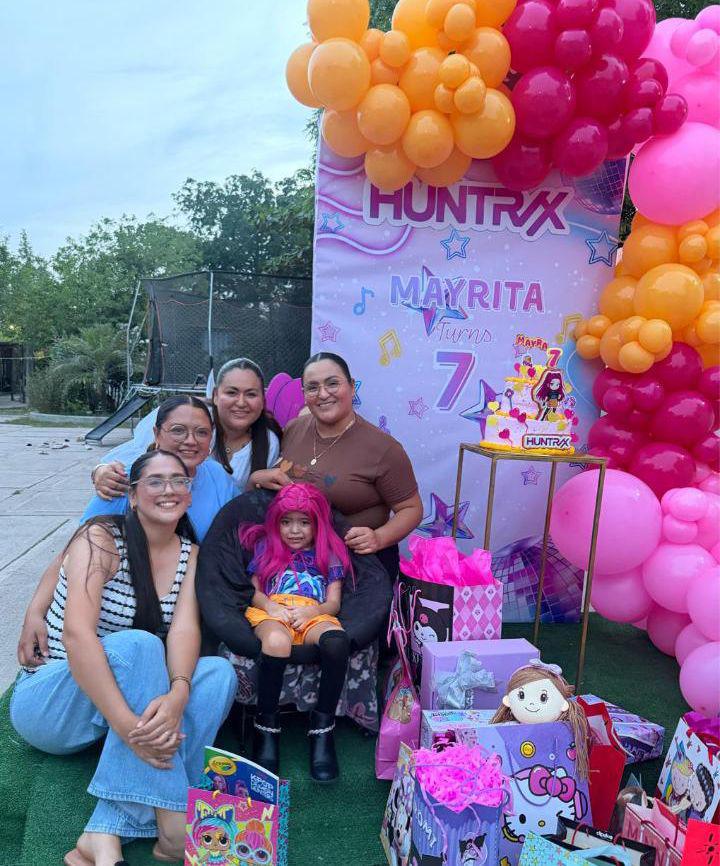 $!Comunidad de Oso Viejo, Quila, organiza kermés para apoyar a Mayra Leticia, niña de 7 años con cáncer