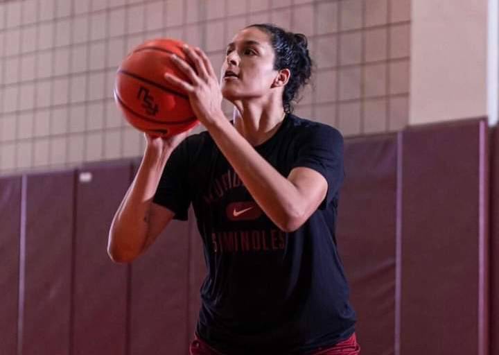 Sinaloense Mariana Valenzuela recibe distinción académica en Florida State