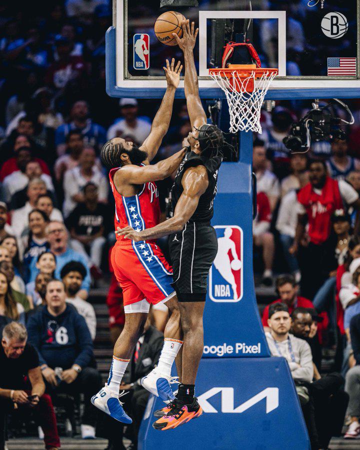 $!Harden pone el 1-0 en la lluvia de triples de los 76ers ante los Nets
