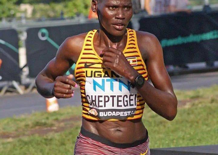 Muere maratonista olímpica Rebecca Cheptegei tras ser quemada por su pareja