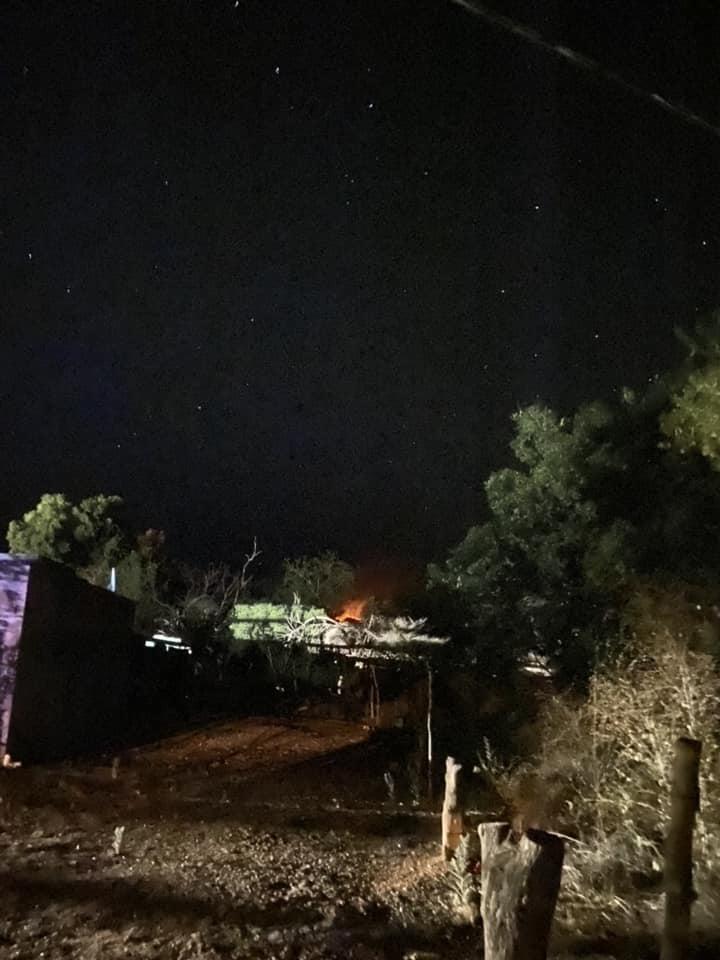 $!Incendio forestal acecha a comunidades del norte de Mazatlán: Protección Civil