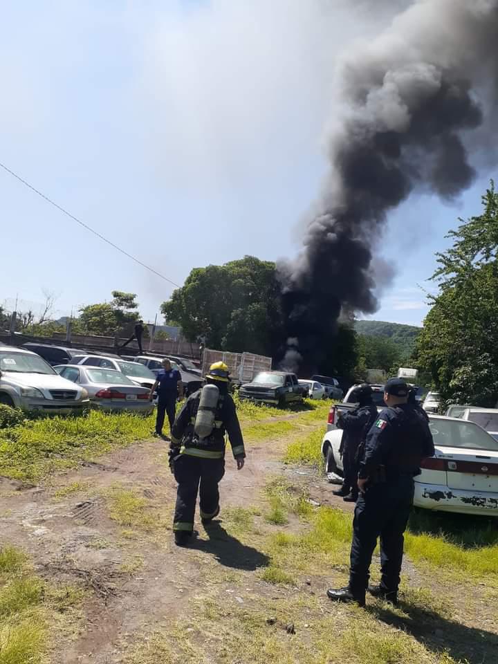 $!Otro incendio afecta a pensión de autos de El Barrio, en Culiacán