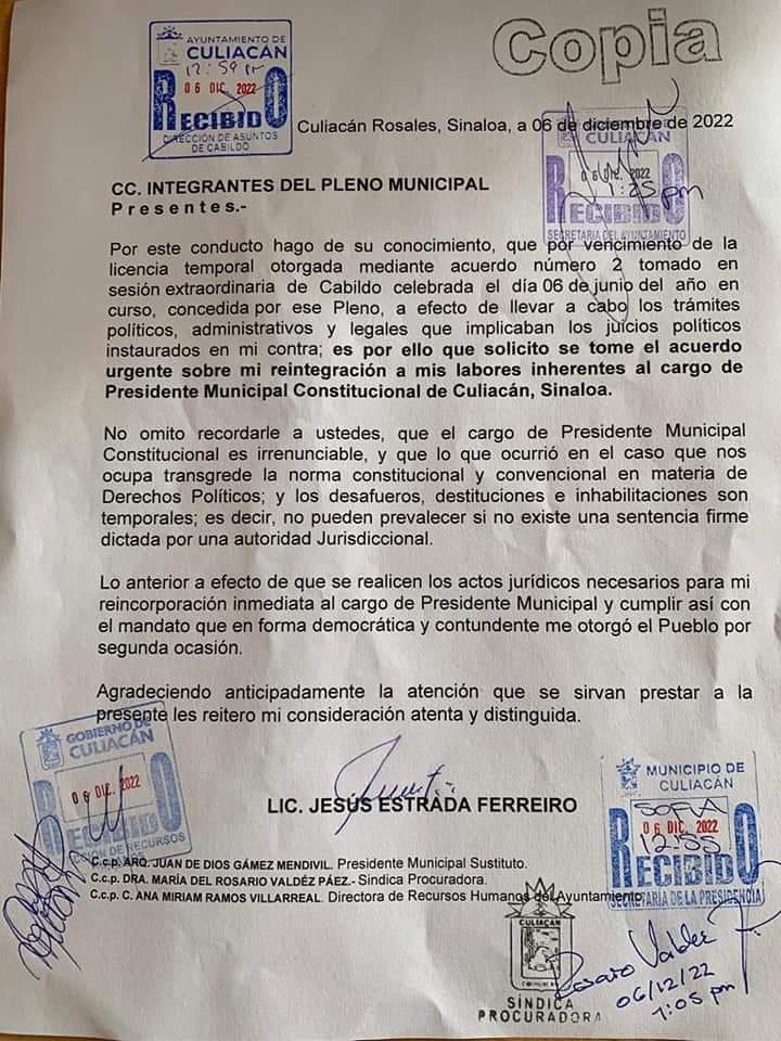 $!Solicita Estrada Ferreiro su reintegración como Presidente Municipal ante Ayuntamiento