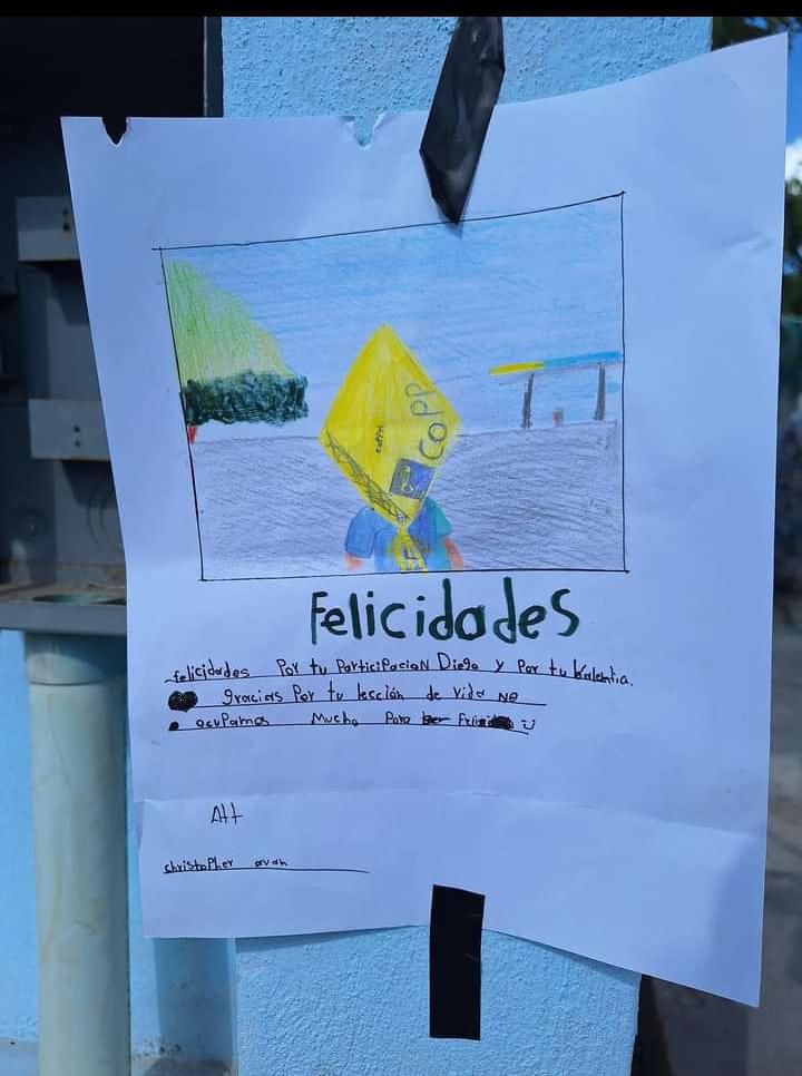 $!Inspira historia de Diego y su papalote y le dejan carta en su escuela