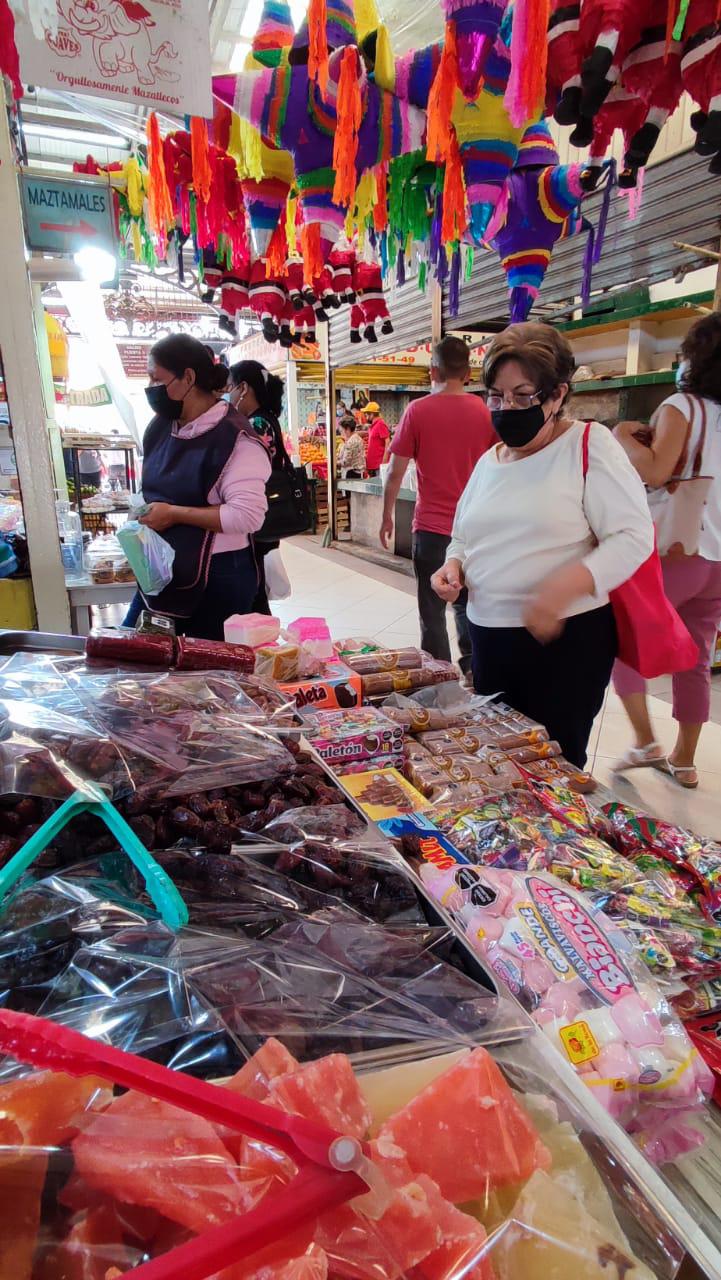 $!Locatarios de Mercado Pino Suárez de Mazatlán reportan incremento del 100% en ventas