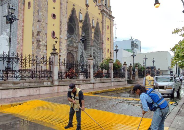Bienestar Municipal justifica costo de paso peatonal frente a la Catedral de Mazatlán