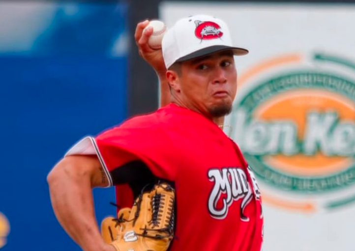 Luce Jesús Broca con efectivos trabajos desde el montículo