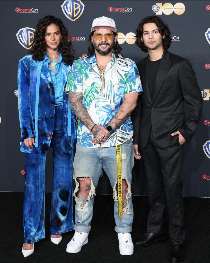 $!Bruna Marquezine, Angel Manuel Soto y Xolo Maridueña.