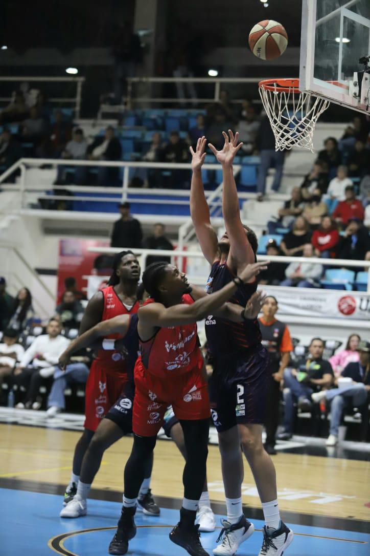 $!¡Por fin llega el primer triunfo en casa para Venados Basketball!