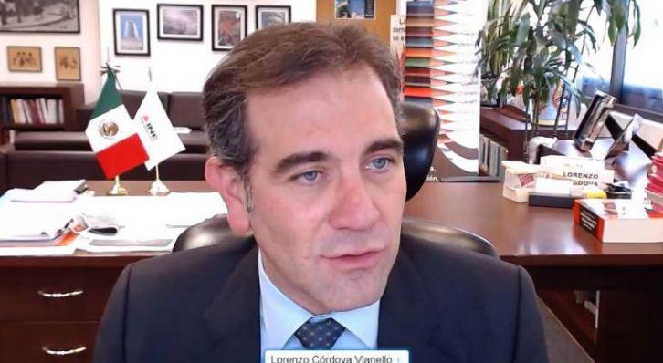 No me iré antes de lo que marca la Ley sólo porque lo pidan los que andan en campaña: Córdova