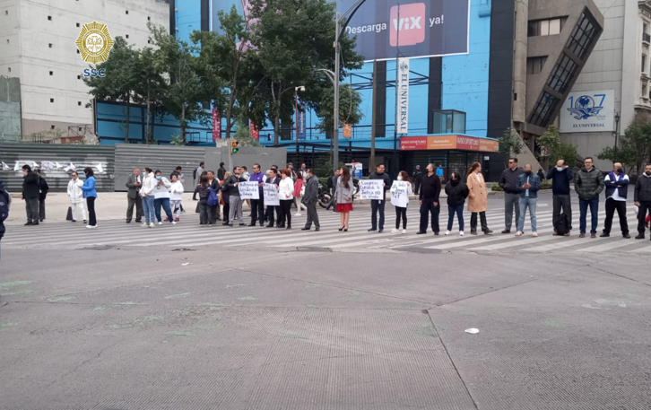$!Trabajadores del Poder Judicial bloquean avenidas en CDMX contra posible extinción de fideicomisos