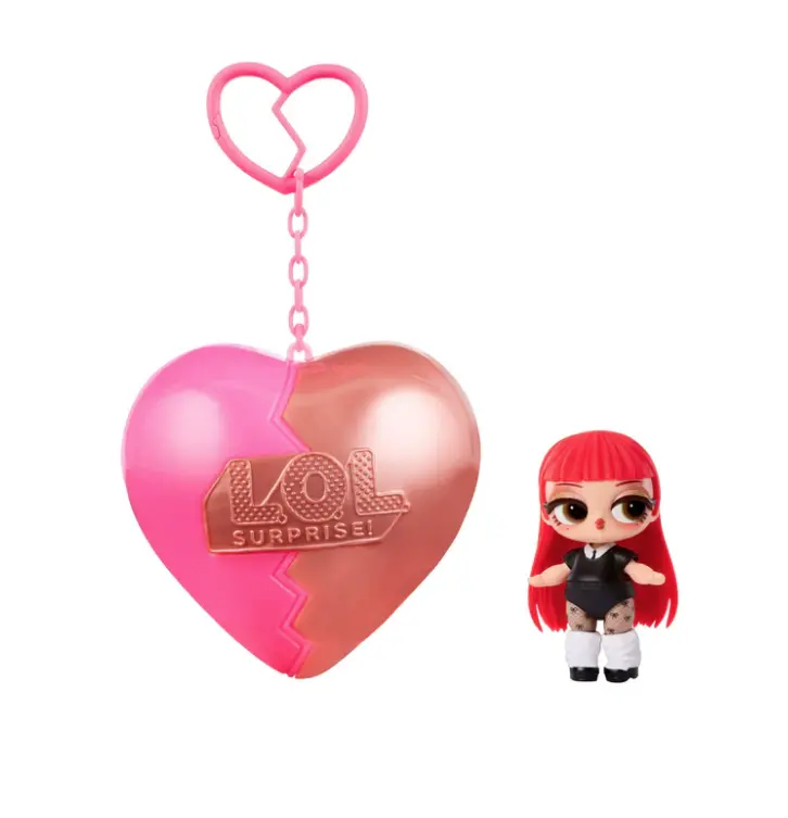 $!Cada pequeña Tot viene dentro de una esfera en forma de corazón que sirve como llavero.