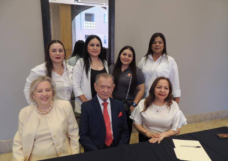 Comparte Efraín Romo Santos la historia de la oftalmología en Sinaloa