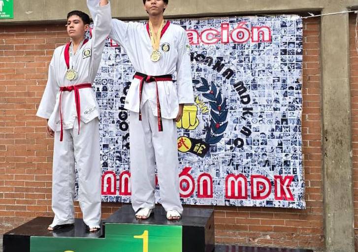 Taekwondoínes de Escuinapa conquistan 5 medallas en Festival MDK, en la CDMX