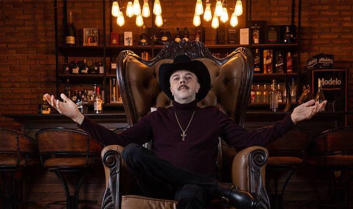 Joel Elizalde presentó su álbum titulado “Mi historia”.