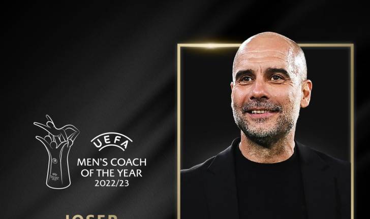 Pep Guardiola es premiado como entrenador del año