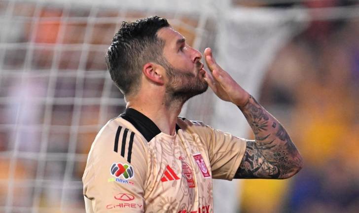 André Pierre Gignac abrió el marcador por los felinos.