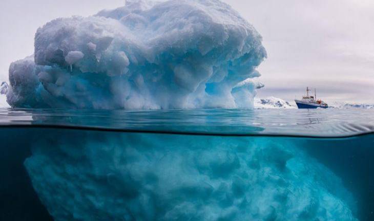 Foto el iceberg oculto.