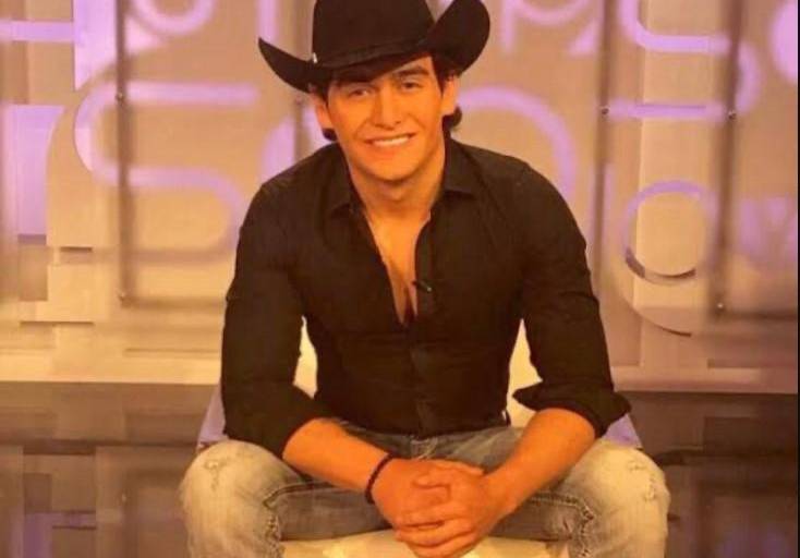 ‘Solo quiero a mi papá’, publicó Julián Figueroa un día previo a su muerte