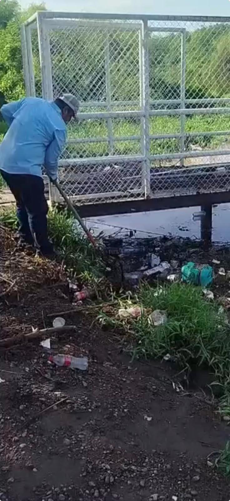 $!Lodo y sedimentos arrastrados por las lluvias retrasaron el restablecimiento del servicio de agua en Culiacán: Japac