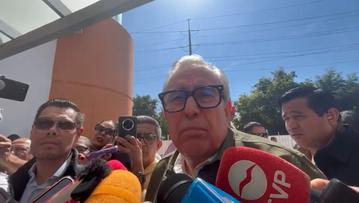 El Gobernador de Sinaloa dice que no tienen información de los cinco cuerpos hallados en una camioneta en La Costerita.