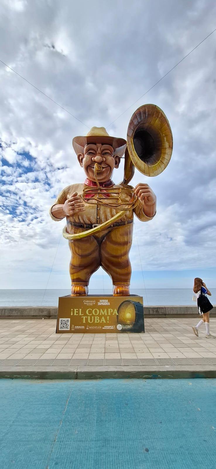 $!Toman vida los monigotes del Carnaval de Mazatlán 2026 ‘¡Arriba la Tambora!’