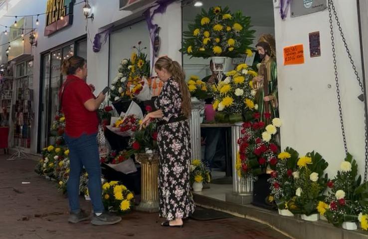 $!Se acabaron las flores en Culiacán: bloqueos agrícolas detienen el flujo del producto a Sinaloa