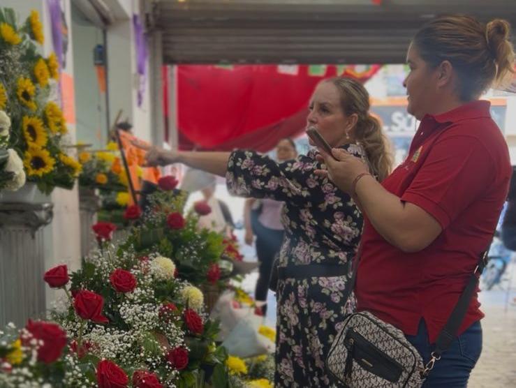 $!Se acabaron las flores en Culiacán: bloqueos agrícolas detienen el flujo del producto a Sinaloa