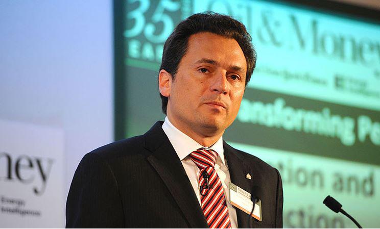 La UIF presenta otra denuncia contra Emilio Lozoya; lleva siete