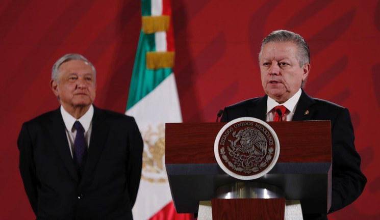 A;LO y Arturo Zaldívar.