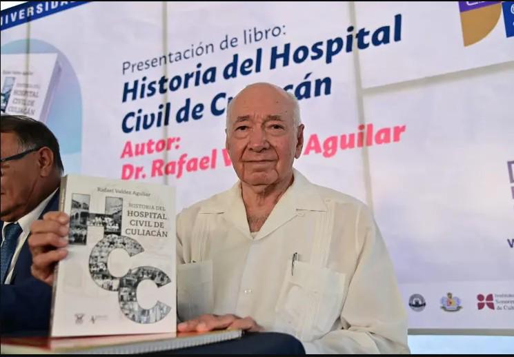 $!Además de su trabajo en el ámbito hospitalario y académico, el doctor Valdez Aguilar se desempeñó como director de la Facultad de Medicina de la UAS.