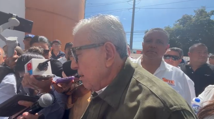 El Gobernador de Sinaloa Rubén Rocha Moya informó que reforzarán la seguridad y servicios en Villa Juárez, Navolato.