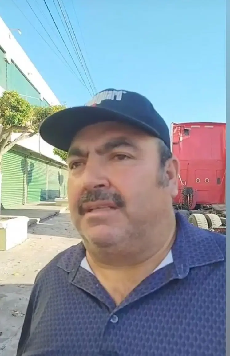 $!Transportistas toman la Subdelegación del IMSS, y acusan cobros arbitrarios por $8 millones