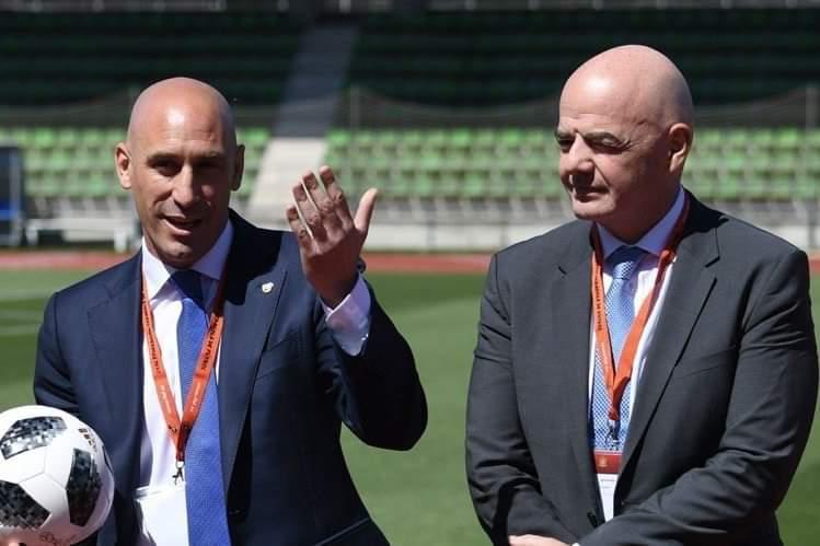 FIFA abre procedimiento disciplinario contra Luis Rubiales